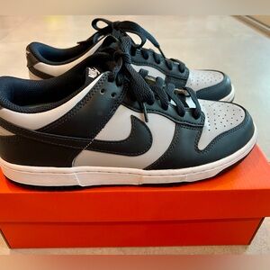 Nike Dunk Low Georgetown GS Size 7Y CW1590-004 Navy/Grey/White color scheme